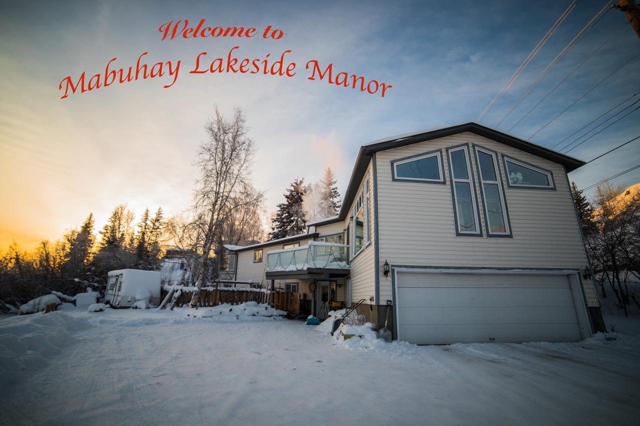 Mabuhay Lakeside Manor Bed and Breakfast Yellowknife Buitenkant foto